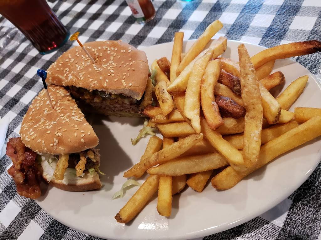 Brew-Bachers Grill Government Street | restaurant | 5580 Government St, Baton Rouge, LA 70806, USA | 2259278131 OR +1 225-927-8131