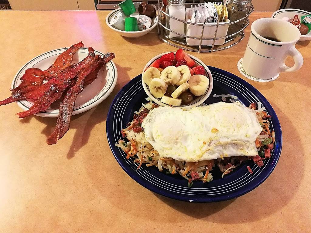 Issaquah Cafe | cafe | 1580 NW Gilman Blvd #7, Issaquah, WA 98027, USA | 4253919690 OR +1 425-391-9690