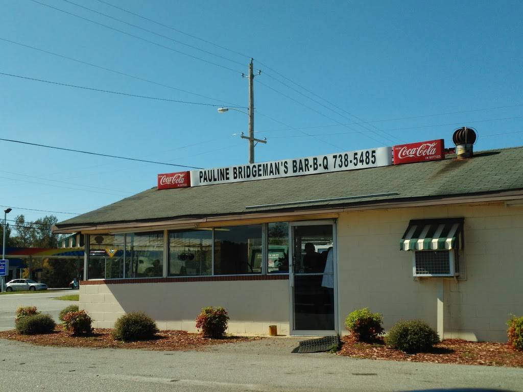 Pauline Bridgemans Barbecue | restaurant | 2535 E 5th St, Lumberton, NC 28358, USA | 9107385485 OR +1 910-738-5485