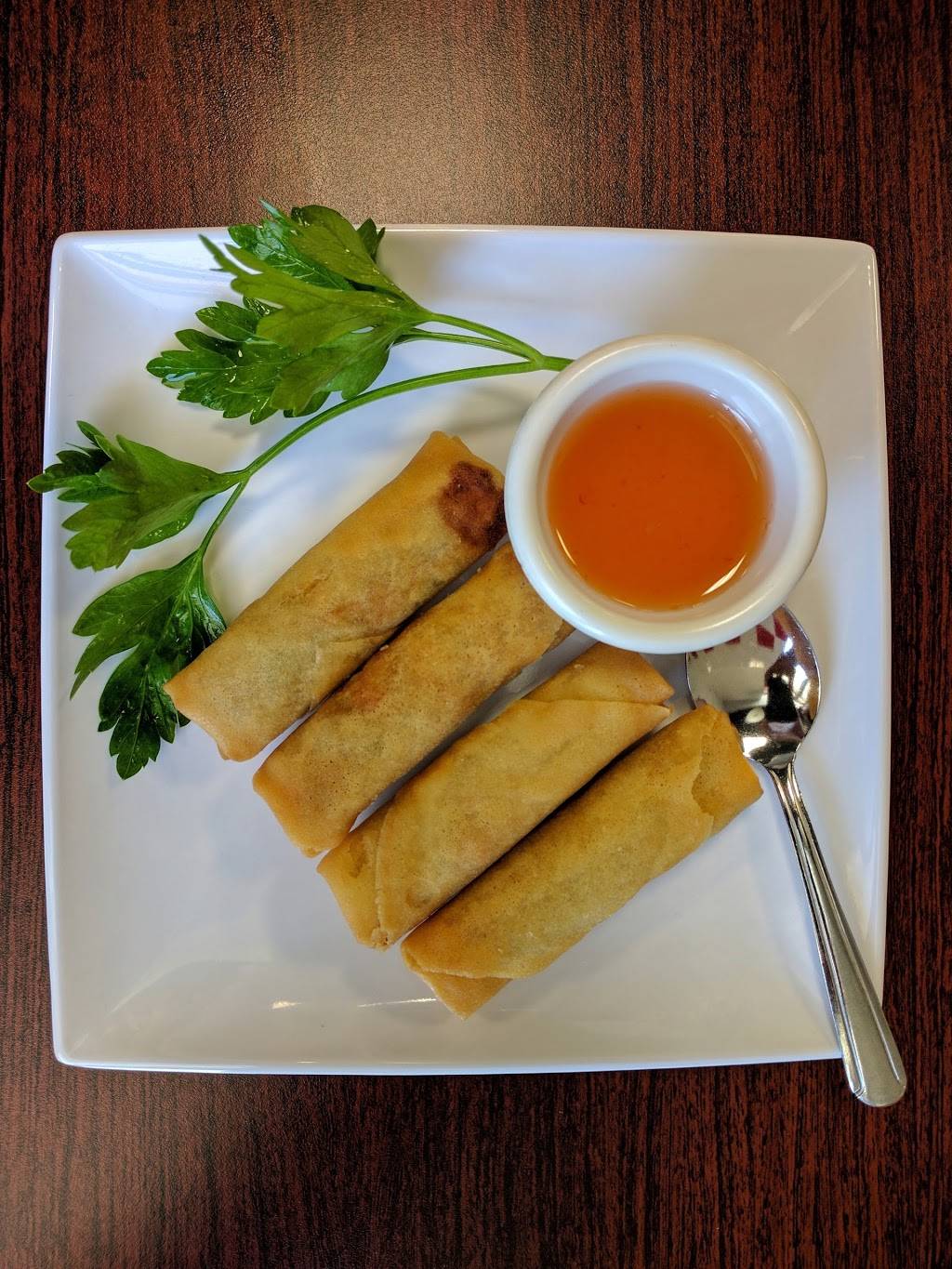 Thai Cuisine | restaurant | 116 Jack White Dr Suite 2, Kingsport, TN 37664, USA | 4235307557 OR +1 423-530-7557