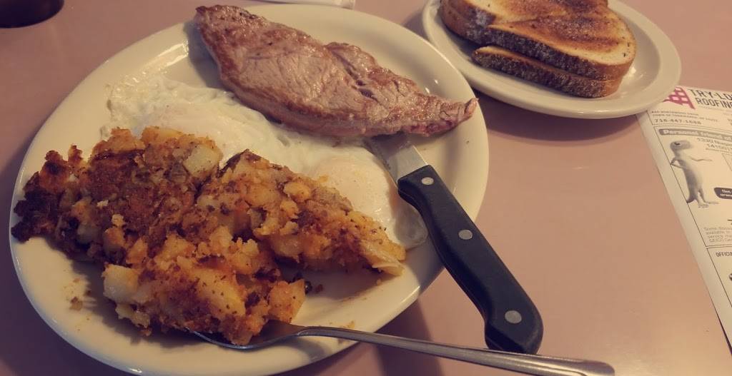 Helens Kitchen | restaurant | 4187 Transit Rd, Williamsville, NY 14221, USA | 7166338129 OR +1 716-633-8129