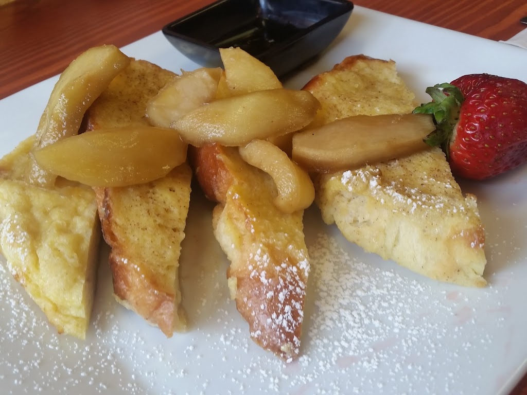 Pinskers Wine, Books, & Judaica Center | restaurant | 2028 Murray Ave, Pittsburgh, PA 15217, USA | 4124213033 OR +1 412-421-3033