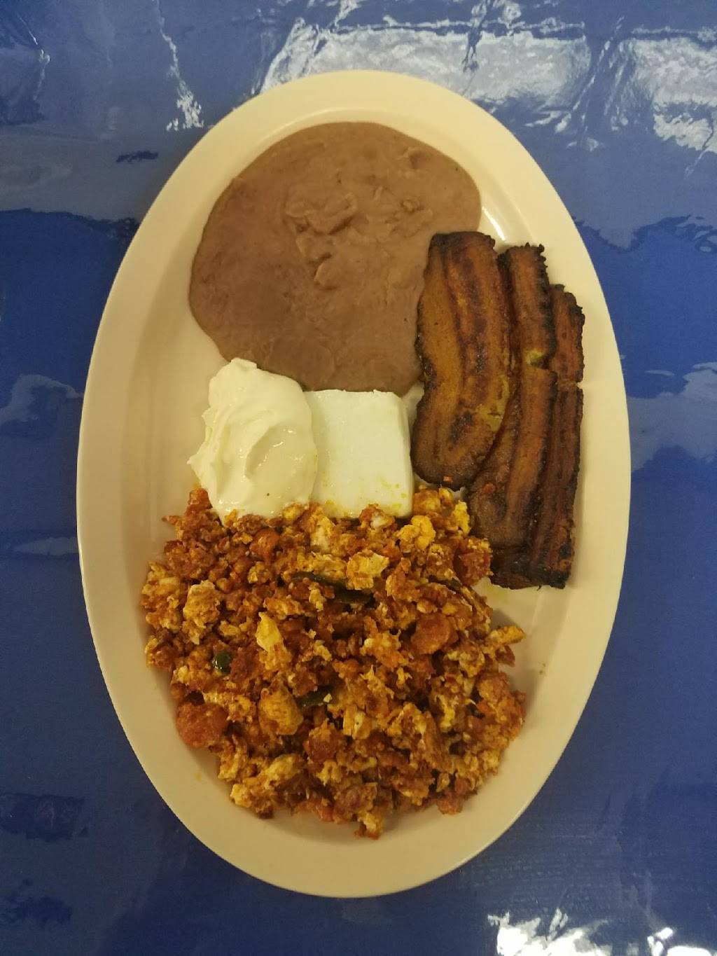 Paseo El Dorado | restaurant | 254 W Florence Ave, Los Angeles, CA 90003, USA | 3238733442 OR +1 323-873-3442