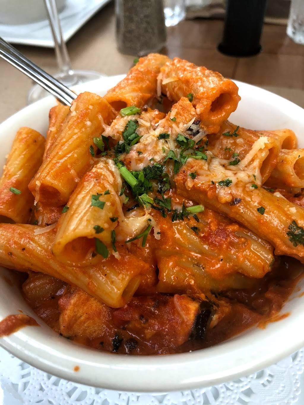 La Tavola | restaurant | 183 Main St, Sayville, NY 11782, USA | 6317506900 OR +1 631-750-6900