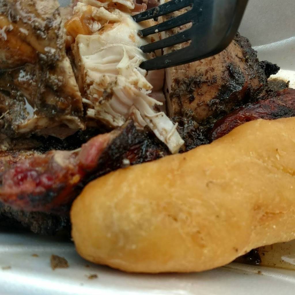 Engels Sports Bar & Grille | restaurant | 4030 Mayfield Rd, South Euclid, OH 44121, USA | 2163819100 OR +1 216-381-9100