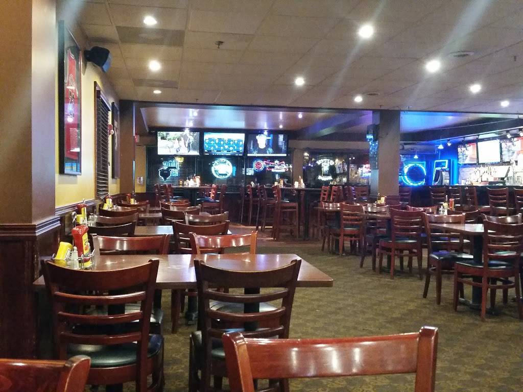 Olivers Bar & Grill | restaurant | 800 N Kinzie Ave, Bradley, IL 60915, USA | 8159393510 OR +1 815-939-3510