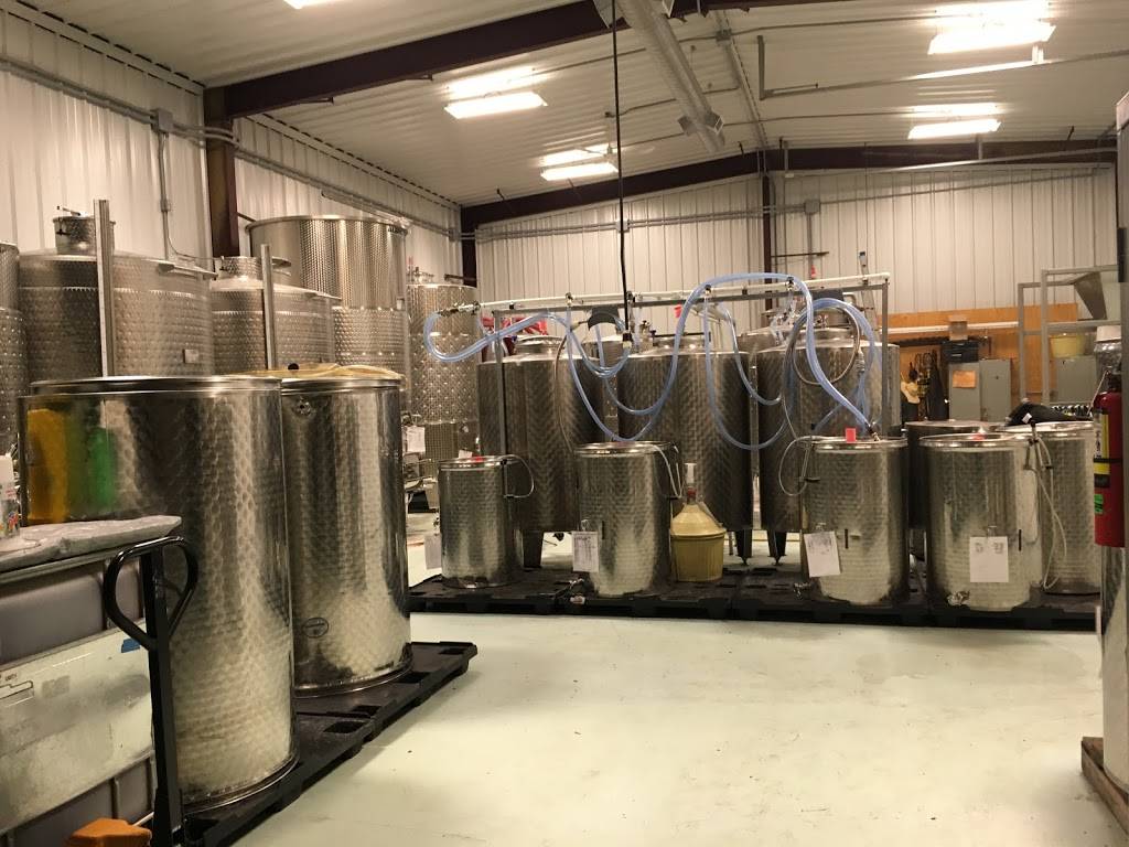 North 42 Degrees Estate Winery & Bistro 42 | restaurant | 130 Essex County Rd 50, Harrow, ON N0R 1G0, Canada | 5197386111 OR +1 519-738-6111