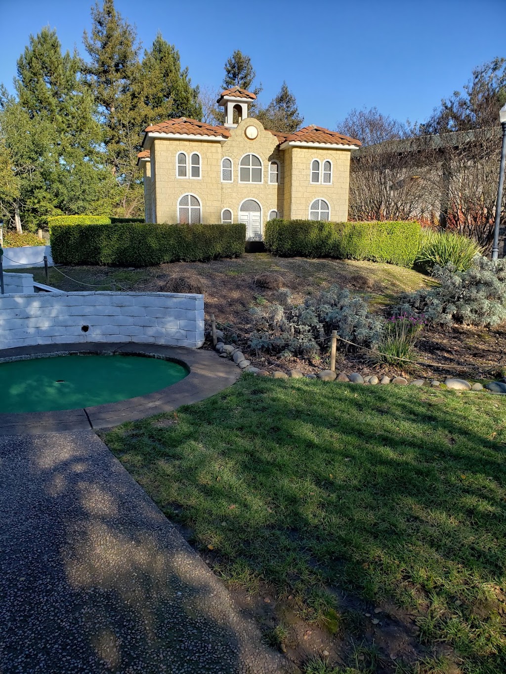 Sonoma Family Fun Center | meal takeaway | 19171 Sonoma Hwy, Sonoma, CA 95476, USA | 7073437233 OR +1 707-343-7233