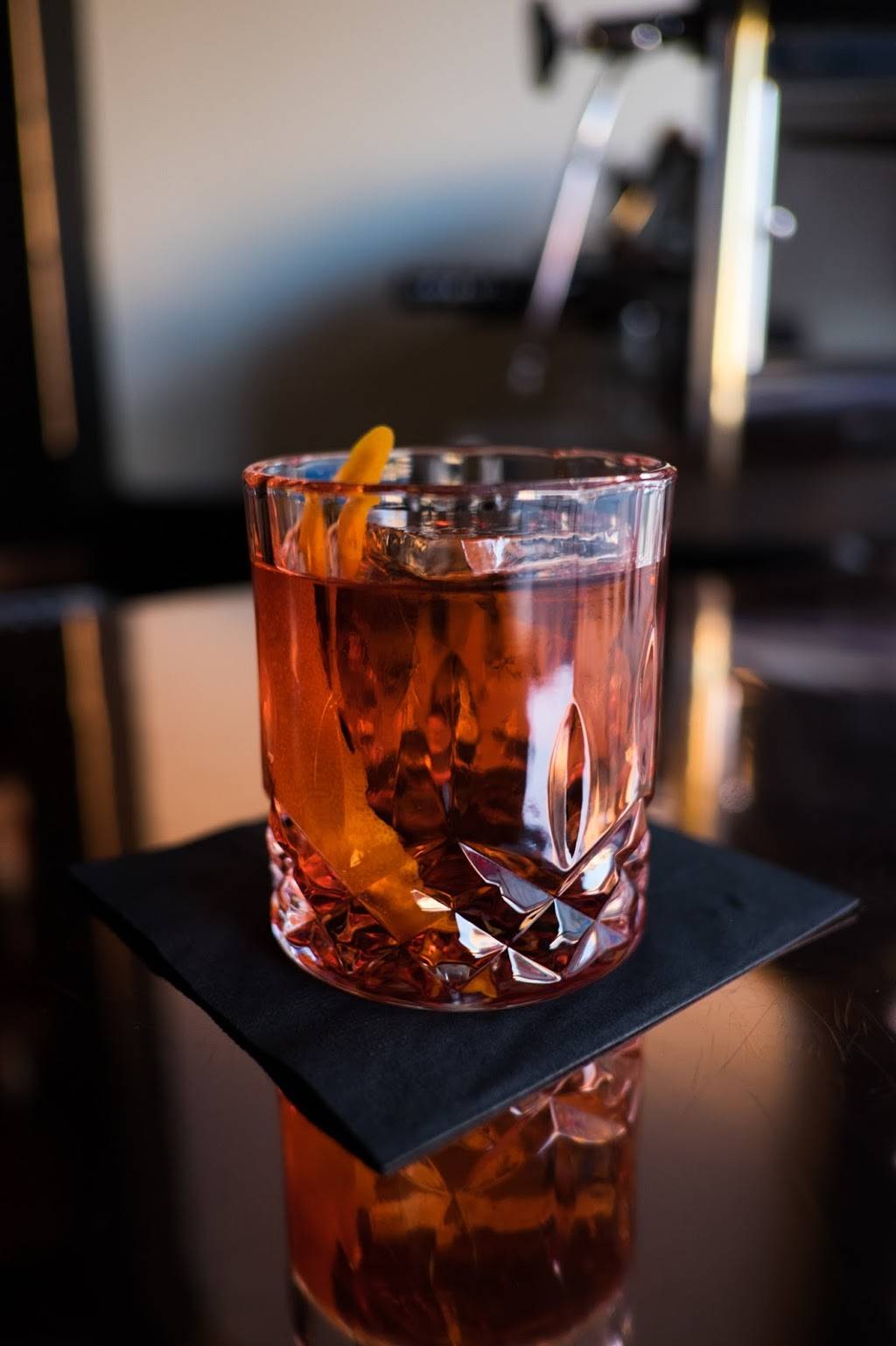 Swordfish Cocktail Club | restaurant | 220 E Coffee St, Greenville, SC 29601, USA | 8644349519 OR +1 864-434-9519