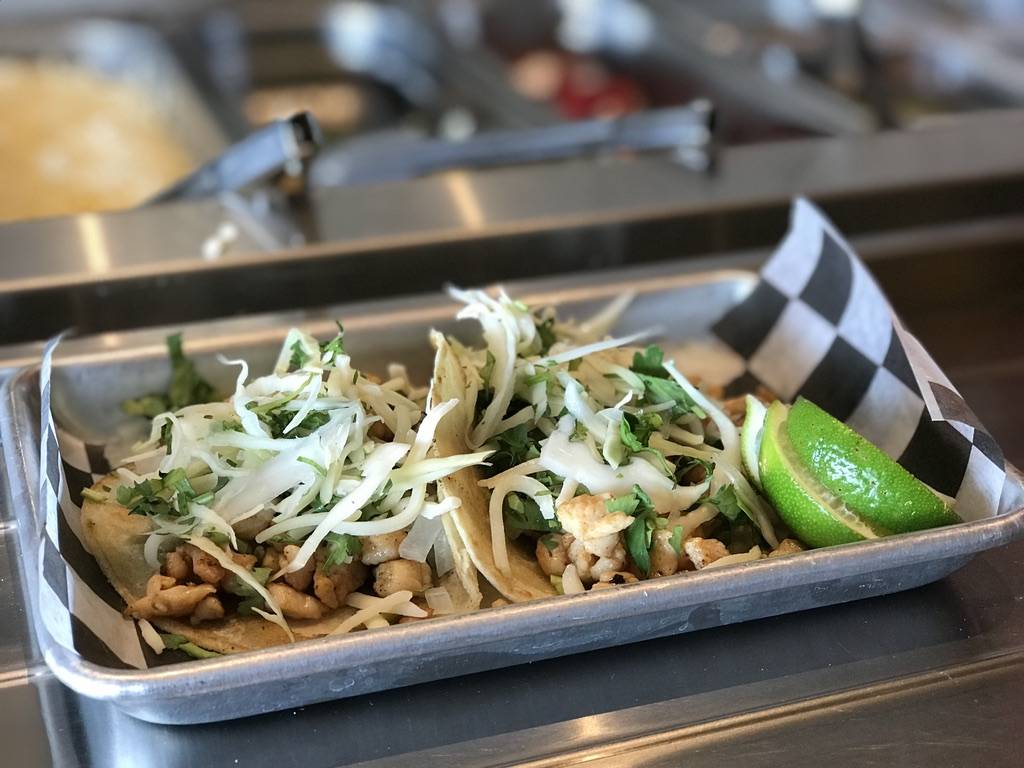 Victoria Tacos & Cerveza Co | restaurant | 11625 Sheldon Rd, Tampa, FL 33626, USA | 8133284094 OR +1 813-328-4094