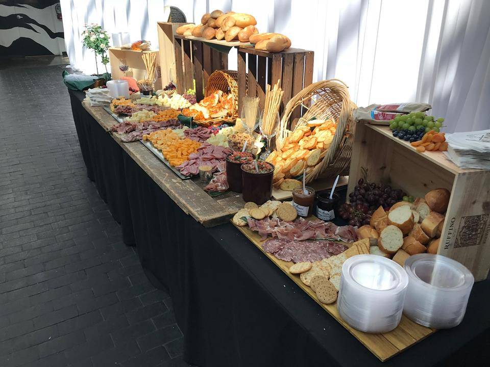 Peppinos Catering | meal delivery | 21076 Bake Pkwy Suite 104, Lake Forest, CA 92630, USA | 9492950284 OR +1 949-295-0284