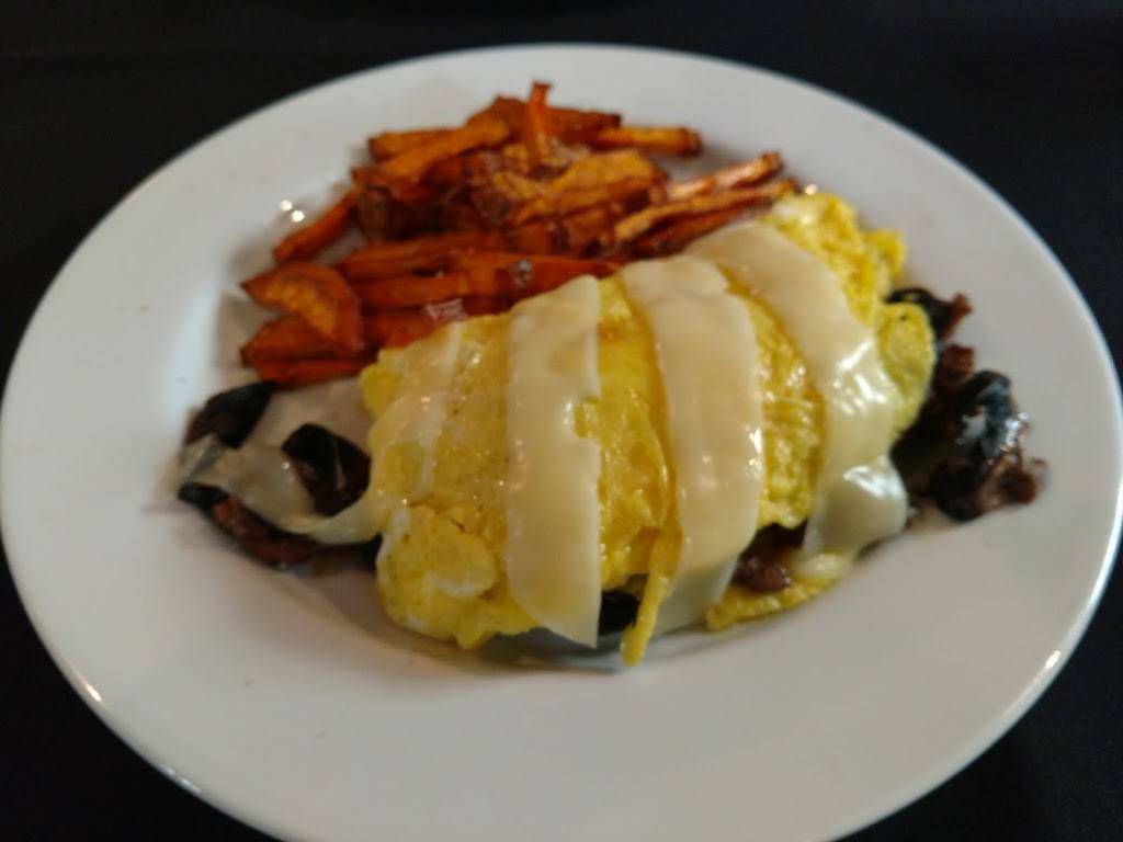 Springfield Carriage | restaurant | 724 E Edwards St, Springfield, IL 62703, USA | 2175721457 OR +1 217-572-1457