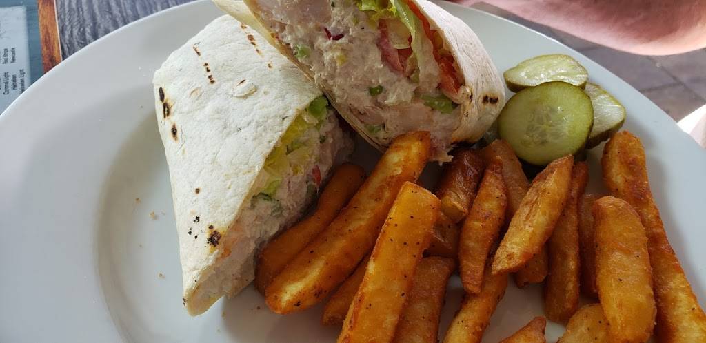 The Island Grille & Raw Bar | restaurant | 210 Madonna Blvd, Tierra Verde, FL 33715, USA | 7277670020 OR +1 727-767-0020