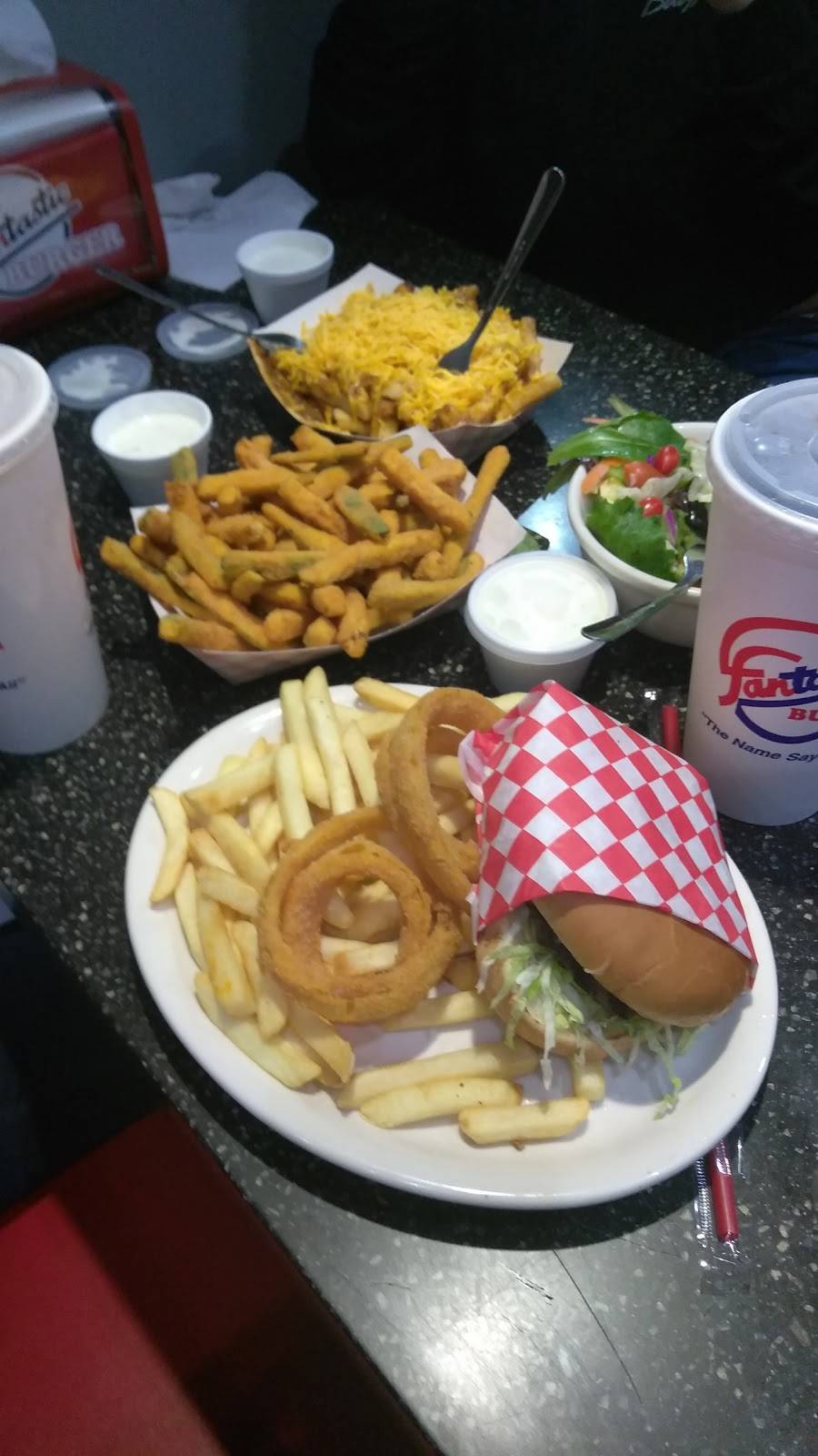 Fantastic Burgers | restaurant | 3665 Santa Fe Ave, Long Beach, CA 90810, USA | 5624248002 OR +1 562-424-8002