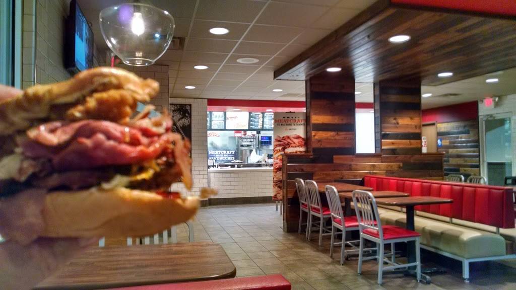 Arbys | restaurant | 2522 Woodville Rd, Northwood, OH 43619, USA | 4196971963 OR +1 419-697-1963