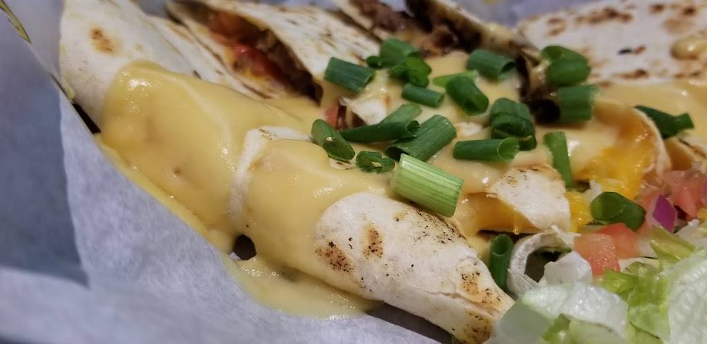 Buffalo Wild Wings | meal takeaway | 3010 Classen Blvd, Norman, OK 73072, USA | 4057018254 OR +1 405-701-8254