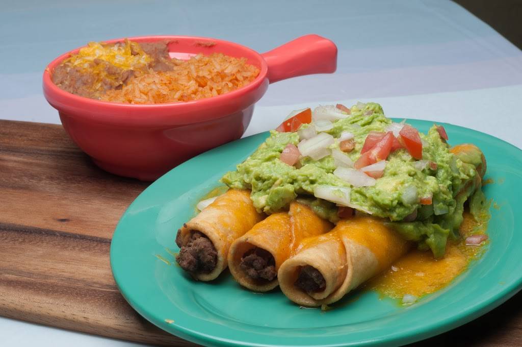 Carolinas Mexican Food | restaurant | 906 J St, Sacramento, CA 95814, USA | 9163464006 OR +1 916-346-4006