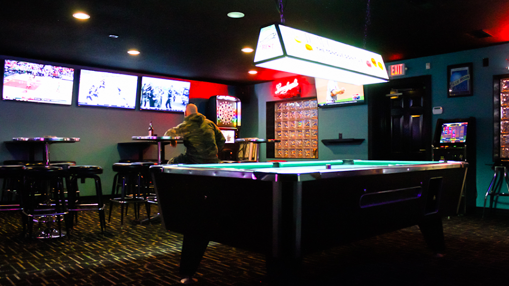 Dale Z’s on Tour | restaurant | 3585 S Howell Ave, Milwaukee, WI 53207, USA | 4144832030 OR +1 414-483-2030