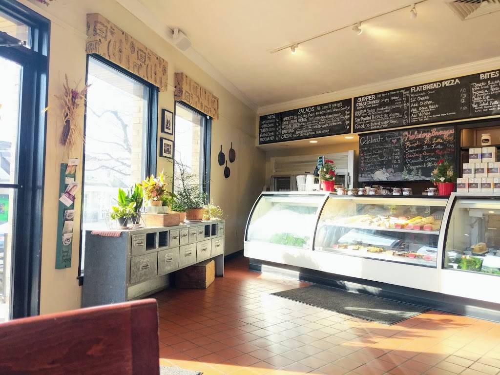 Farmer in the Dell | restaurant | 935 East St, Walpole, MA 02081, USA | 5089213647 OR +1 508-921-3647