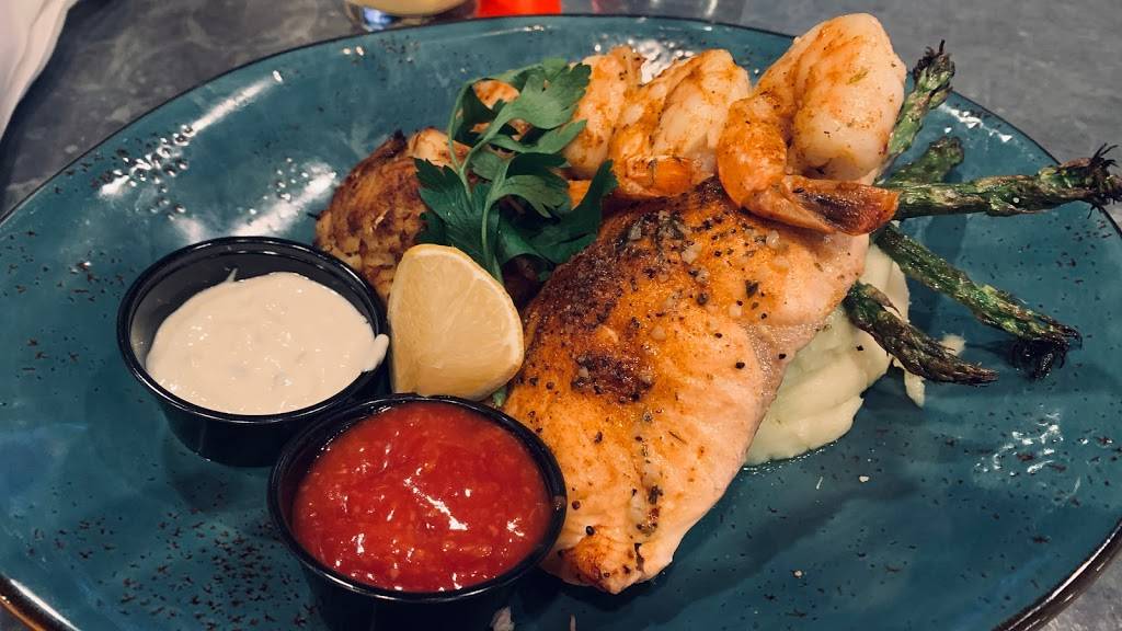 Phillips Seafood | restaurant | 601 E Pratt St, Baltimore, MD 21202, USA | 4106856600 OR +1 410-685-6600