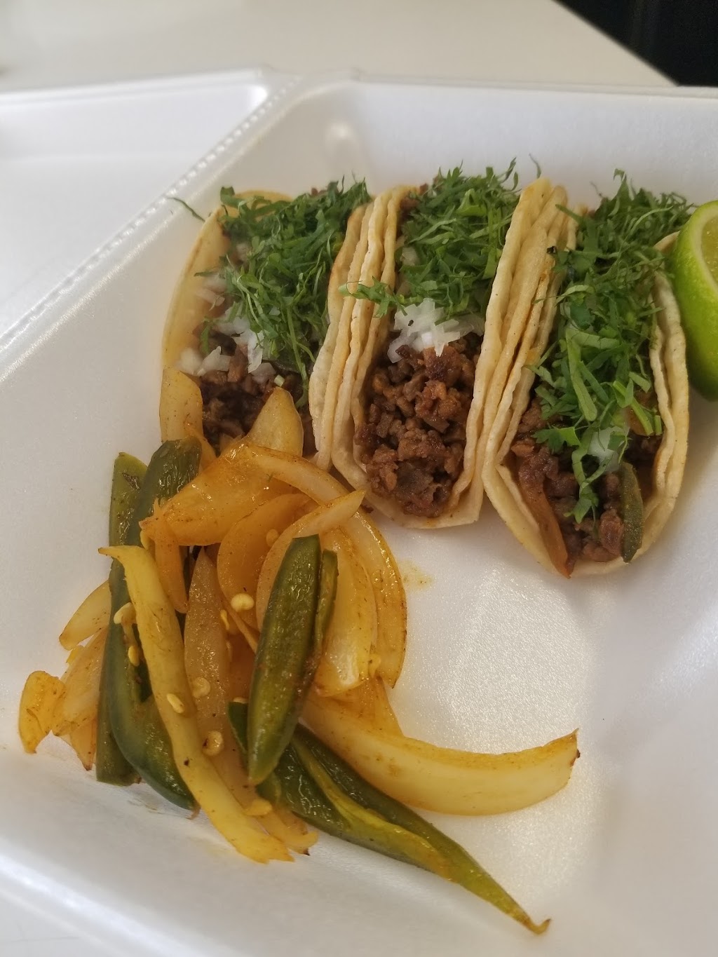 Taqueria La Chaparrita #1 | restaurant | 3796 E Livingston Ave, Columbus, OH 43227, USA | 6147963625 OR +1 614-796-3625