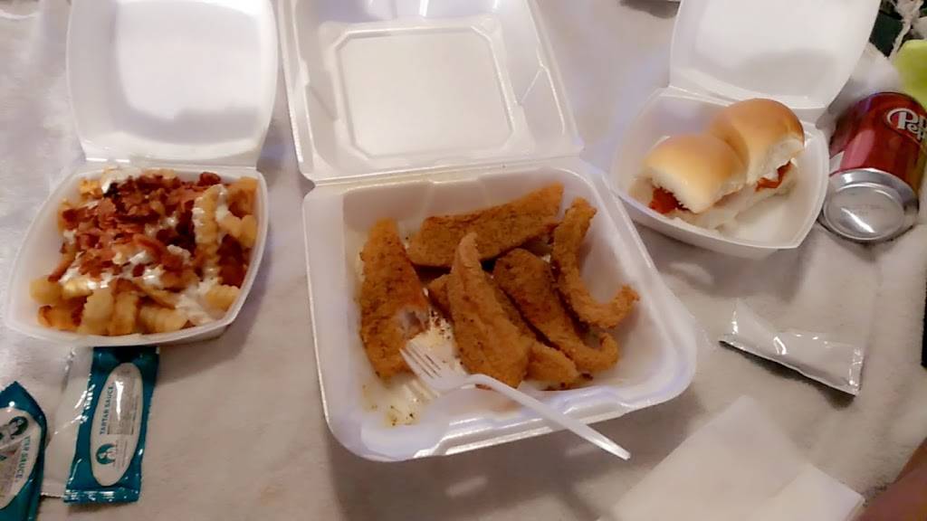 Wild Over Wings | restaurant | 5335 Broadway Blvd # 211, Garland, TX 75043, USA | 9724309464 OR +1 972-430-9464