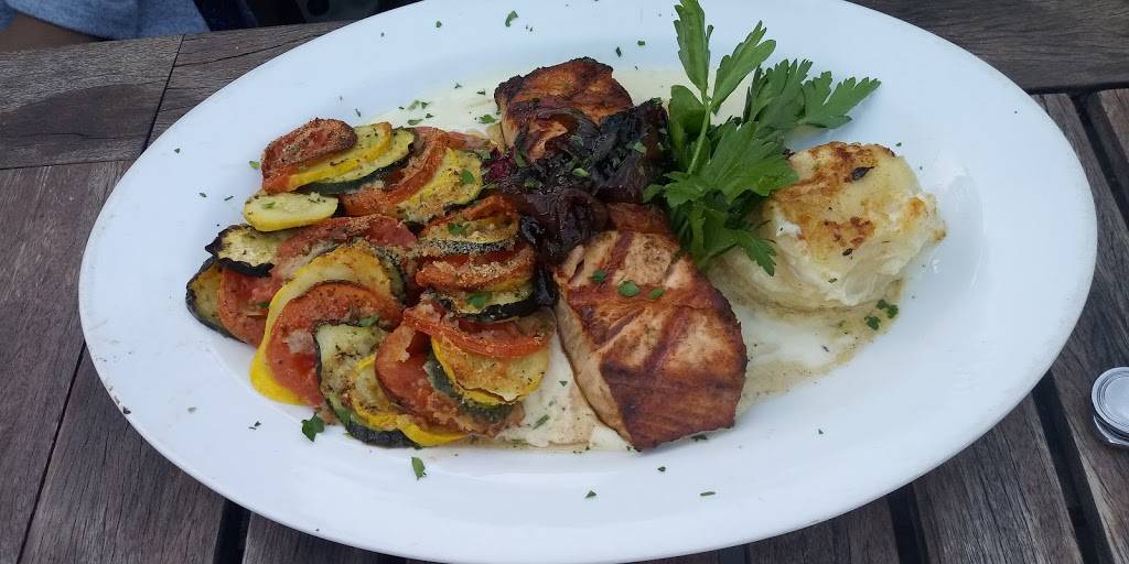 Café Rustica | cafe | 10 Del Fino Pl, Carmel Valley, CA 93924, USA | 8316594444 OR +1 831-659-4444