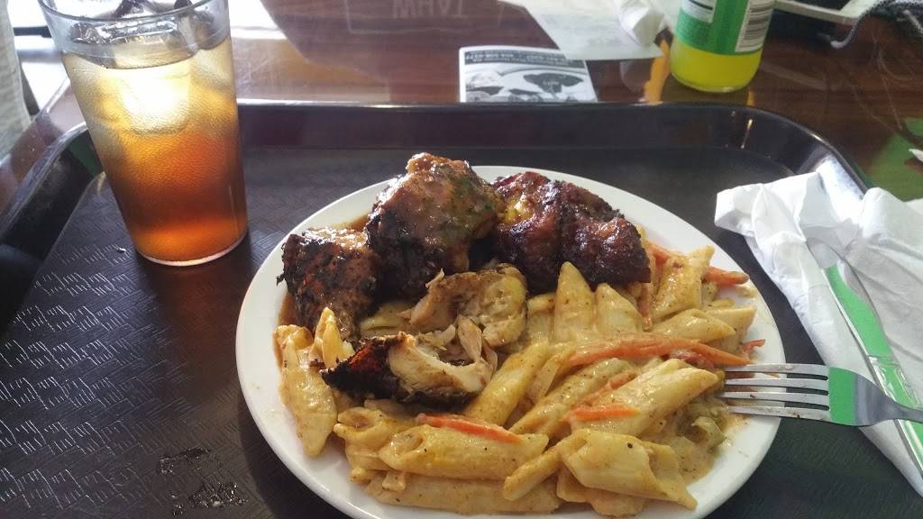 Kool Runnings Jamaican Restaurant | restaurant | 5450 Peachtree Pkwy, Peachtree Corners, GA 30092, USA | 7704410207 OR +1 770-441-0207