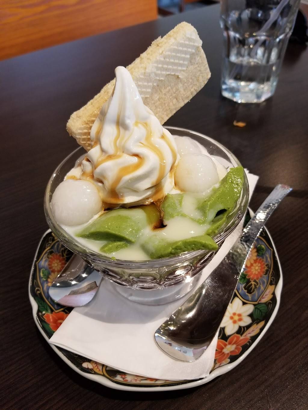 Azabu sabo | restaurant | 24201 Magic Mountain Pkwy, Santa Clarita, CA 91355, USA | 6612882688 OR +1 661-288-2688