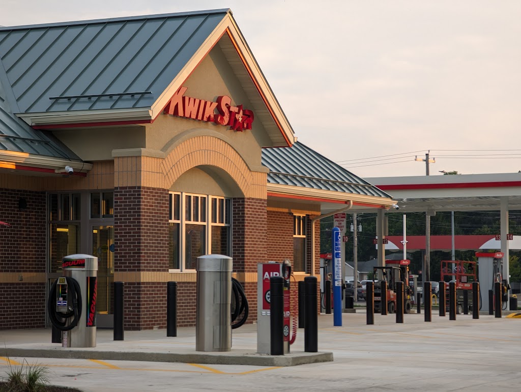 KWIK STAR #1190 | restaurant | 306 College Dr, Decorah, IA 52101, USA | 5632023037 OR +1 563-202-3037