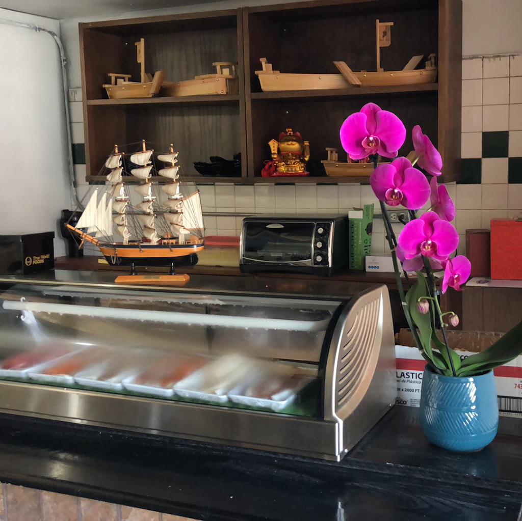 Red Lion Singapore Grill & Japanese Cuisine | restaurant | 515 Cottage Grove Rd, Madison, WI 53716, USA | 6084673018 OR +1 608-467-3018