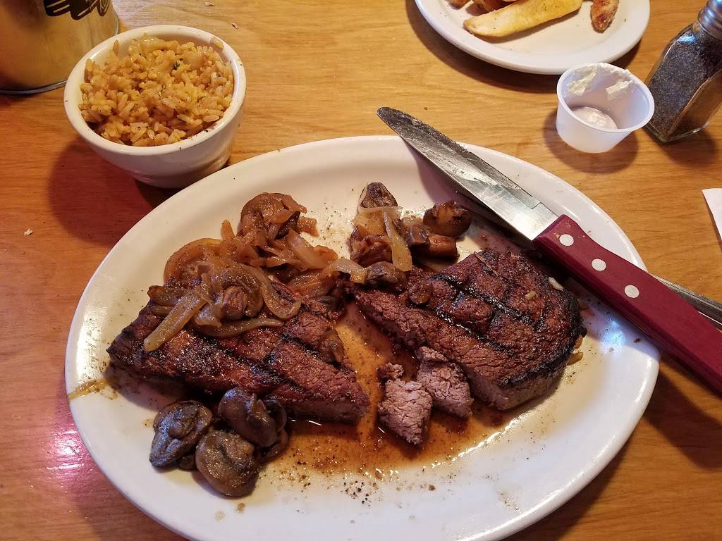 Texas Roadhouse | restaurant | 44887 Mound Rd, Sterling Heights, MI 48314, USA | 5868031870 OR +1 586-803-1870