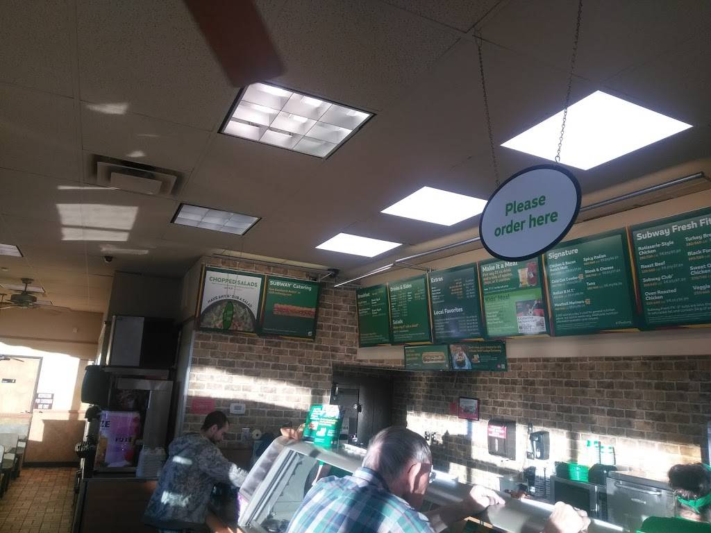 Subway | meal takeaway | 4990 Kipling St Suite 10, Wheat Ridge, CO 80033, USA | 3034256325 OR +1 303-425-6325