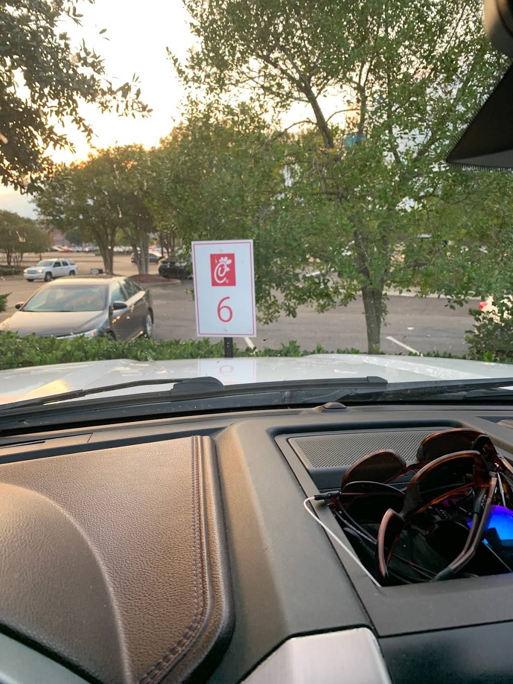 Chick-fil-A | restaurant | 1873 Main St, Madison, MS 39110, USA | 6018982338 OR +1 601-898-2338