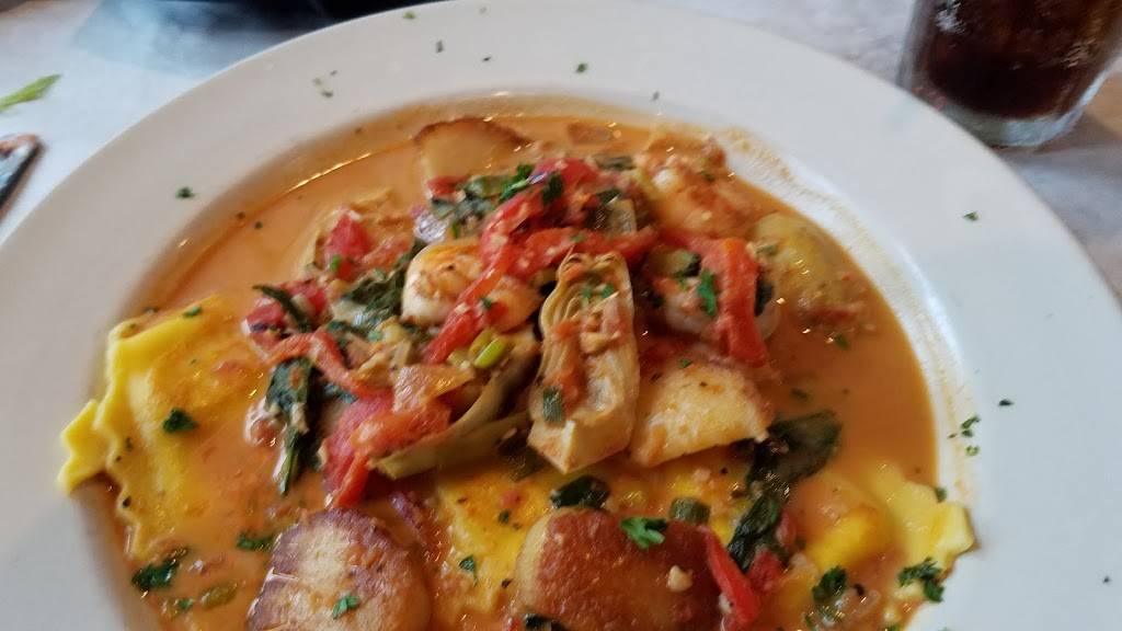 Josephs Italian Bistro & Chop House | restaurant | 5003 OQuinn Blvd SE C, Southport, NC 28461, USA | 9104544440 OR +1 910-454-4440