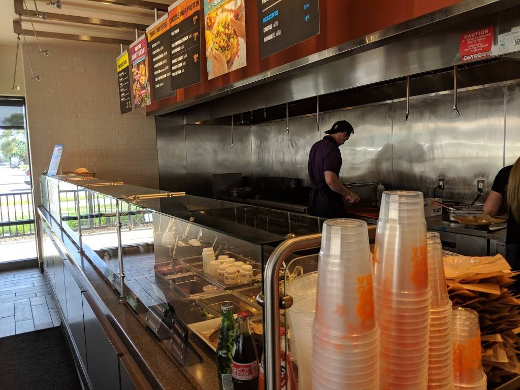 QDOBA Mexican Eats | restaurant | 398b W 14 Mile Rd, Troy, MI 48083, USA | 2485830024 OR +1 248-583-0024