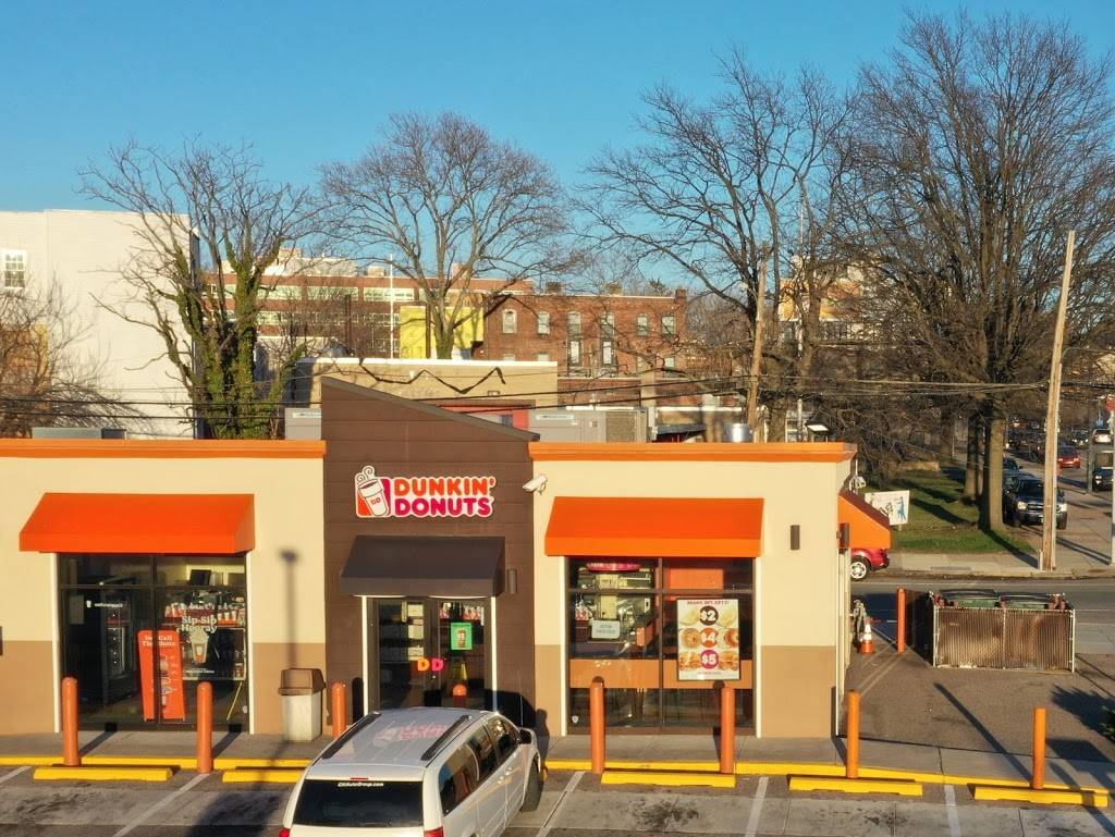 Dunkin | bakery | 4301 Market St, Philadelphia, PA 19104, USA | 2152227800 OR +1 215-222-7800