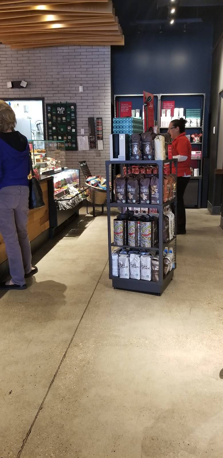 Starbucks | cafe | 70383 LA-21 Suite 100, Covington, LA 70433, USA | 9854157575 OR +1 985-415-7575