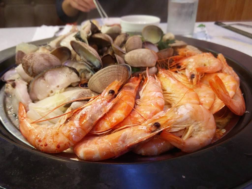 Green Island | restaurant | 6006, 13161 Peyton Dr, Chino Hills, CA 91709, USA | 9095911899 OR +1 909-591-1899