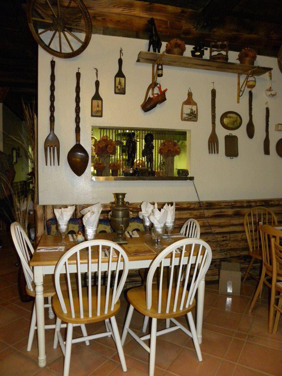 The Village House Kalina | restaurant | 8302 Parkway Dr, La Mesa, CA 91942, USA | 6194611100 OR +1 619-461-1100