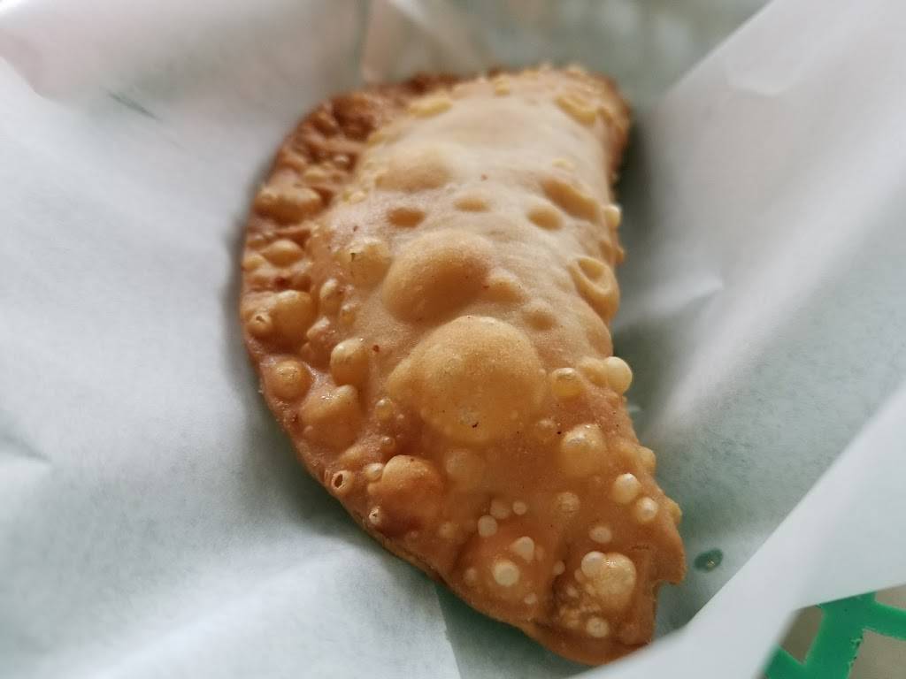 Mis Raices | restaurant | 1213 Teaneck Rd, Teaneck, NJ 07666, USA | 2015307233 OR +1 201-530-7233