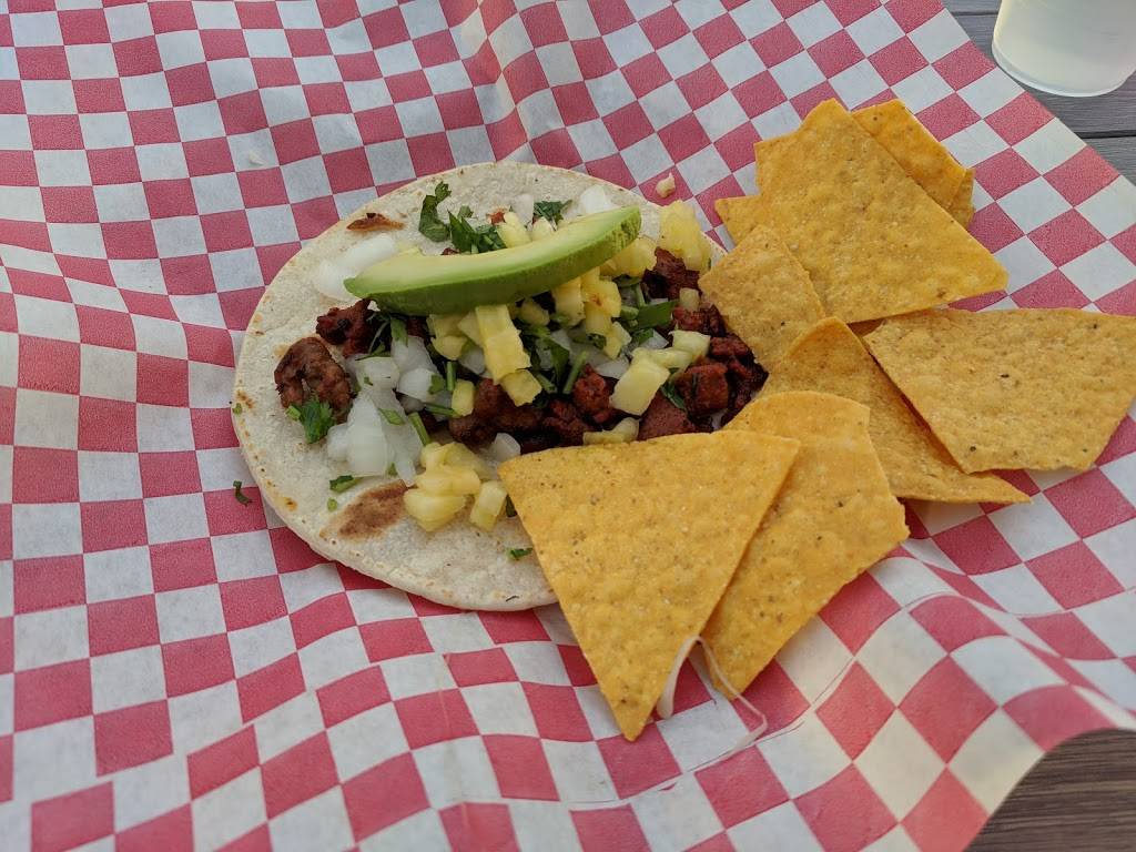 TacoMania | restaurant | 2070 Old Middlefield Way, Mountain View, CA 94043, USA | 6502420222 OR +1 650-242-0222