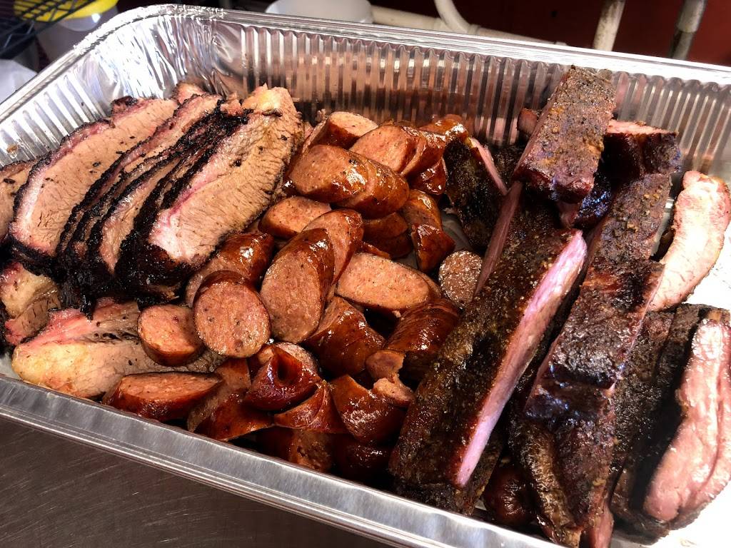 Berry Best BBQ | restaurant | 6257 Rufe Snow Dr, Fort Worth, TX 76148, USA | 8175764788 OR +1 817-576-4788