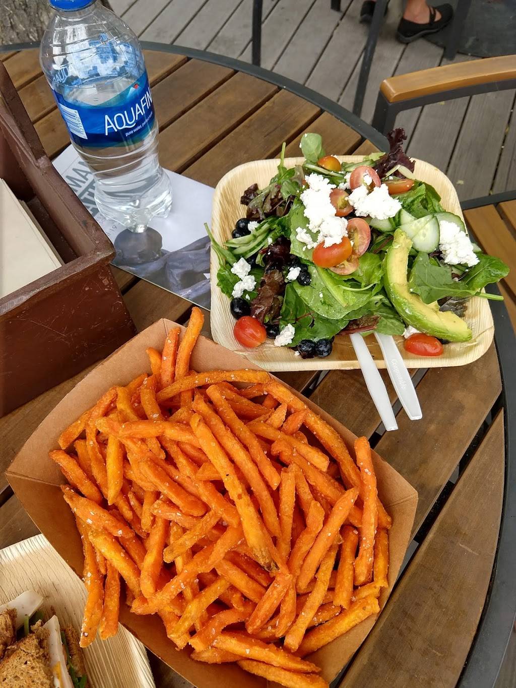 Hive Garden Bistro | restaurant | 1007 York St, Denver, CO 80206, USA | 7208653500 OR +1 720-865-3500