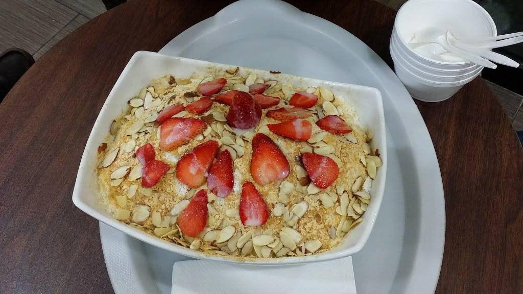 Mochilato | cafe | 1993 W Malvern Ave # A, Fullerton, CA 92833, USA | 7148799020 OR +1 714-879-9020