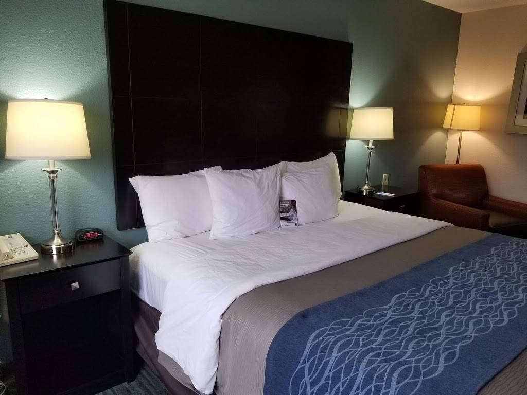 Comfort Inn Mount Airy | restaurant | 1293 Newsome St, Mt Airy, NC 27030, USA | 3367830008 OR +1 336-783-0008