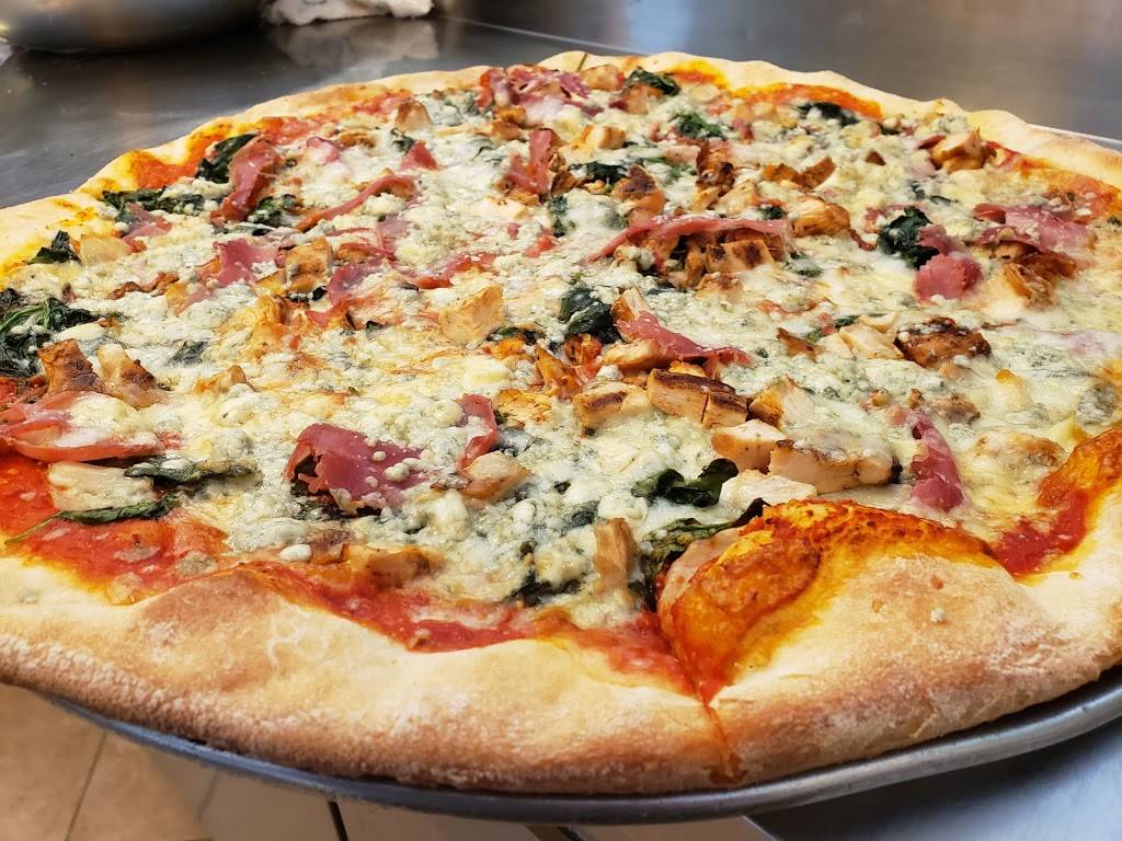 Anthonys East Coast Pizza | restaurant | 250 Palm Coast Pkwy NE #405, Palm Coast, FL 32137, USA | 3865972600 OR +1 386-597-2600