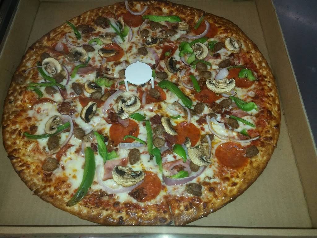 Mama Mias Pizza & Wings | restaurant | 15550 Main St, Hesperia, CA 92345, USA | 7609498475 OR +1 760-949-8475