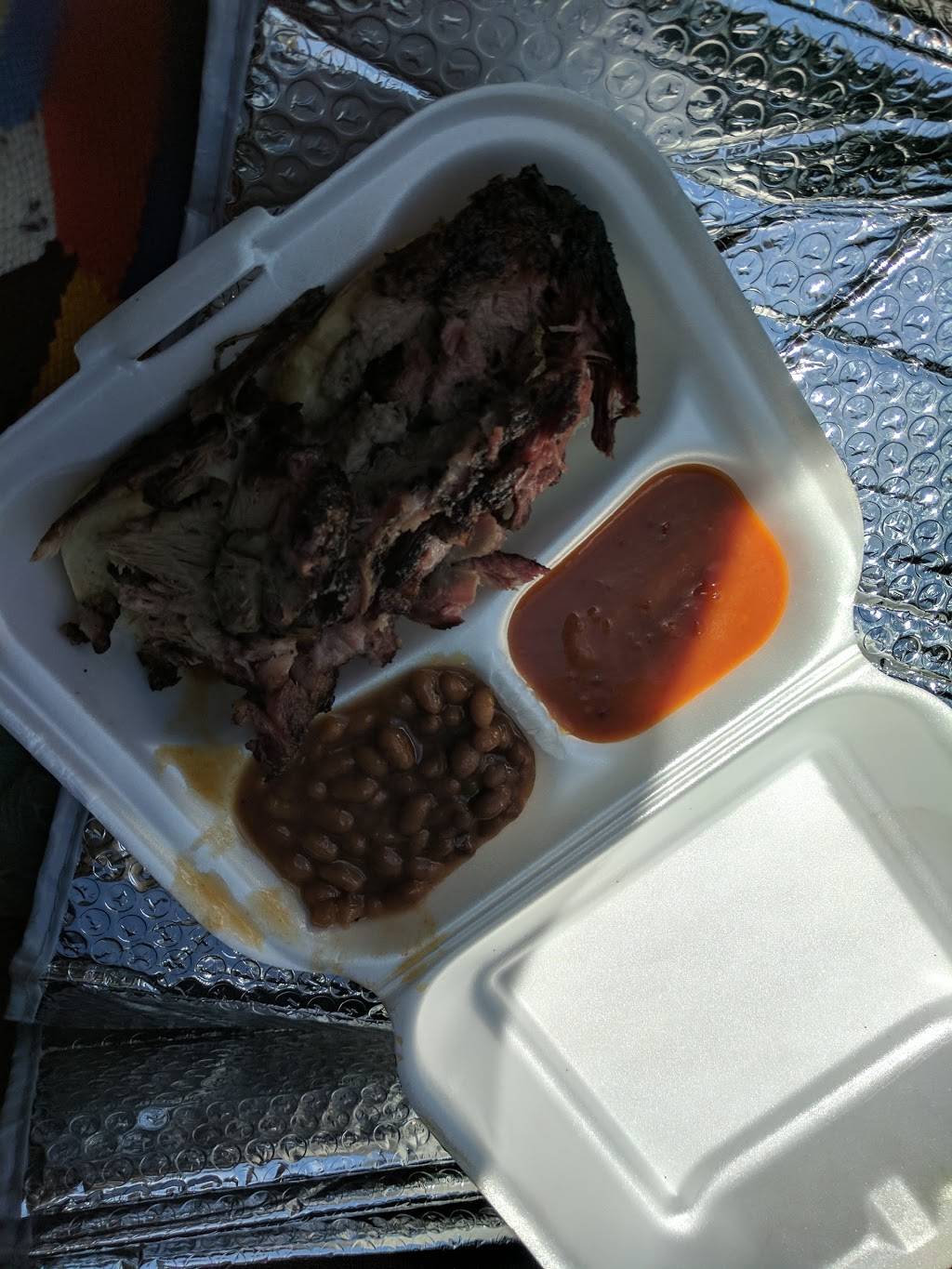 Jrs BBQ | restaurant | 2123 Saxon Blvd, Deltona, FL 32725, USA | 4076871726 OR +1 407-687-1726