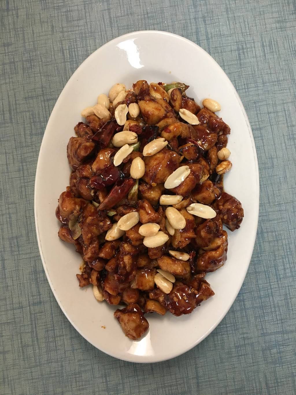 Great Wall Kitchen | restaurant | 7854 Cox Rd, West Chester Township, OH 45069, USA | 5137772268 OR +1 513-777-2268